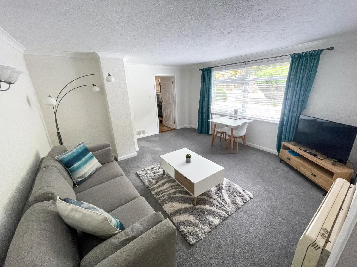 2 Chatsworth Riverscape Apartments - Peaceful Apartment In Great Location With Free Parking Overlooking The Gannel Just A Short Walk From Newquays Incredible Beaches And Local Amenities Ньюки Экстерьер фото