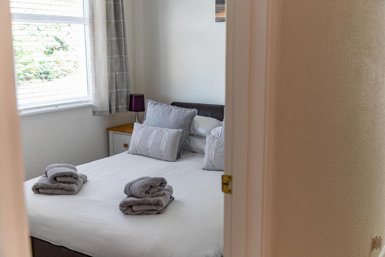 2 Chatsworth Riverscape Apartments - Peaceful Apartment In Great Location With Free Parking Overlooking The Gannel Just A Short Walk From Newquays Incredible Beaches And Local Amenities Ньюки Экстерьер фото